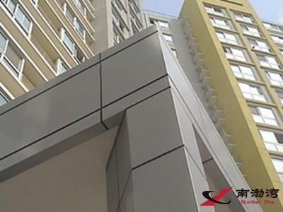 從氟碳鋁單板的特點(diǎn)檢測質(zhì)量好與壞 從氟碳鋁單板的特點(diǎn)檢測質(zhì)量好與壞